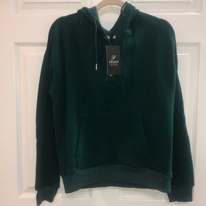 Women’s green quarter button hoodie with front pocket NWT size M